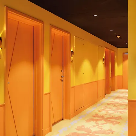 Kyriad Prestige Paris Hotel