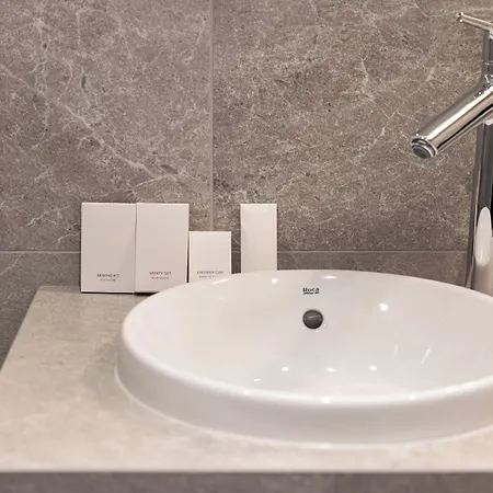 Hotel Kyriad Prestige Paris