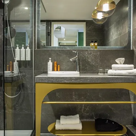 Kyriad Prestige Paris Hotel