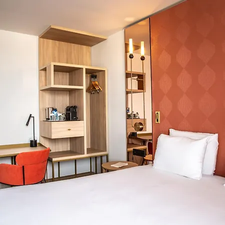 Kyriad Prestige Paris 4*
