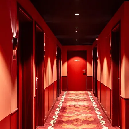 Kyriad Prestige Paris Hotel