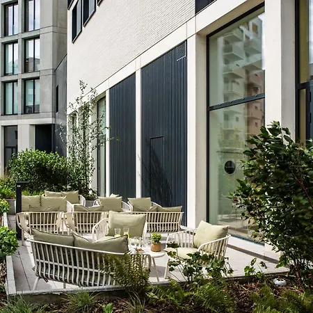 Hotel Kyriad Prestige Paris 4*